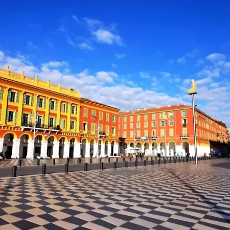 Loft Place Massena * Ницца